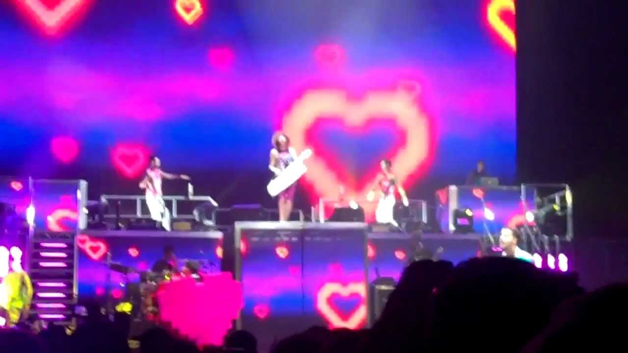 LMFAO Sorry For Party Rocking Tour in Miami(6/22/12)