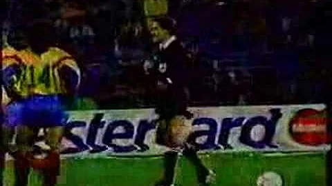 Seleccion Colombia Rene Higuita le tapa penal a Za...