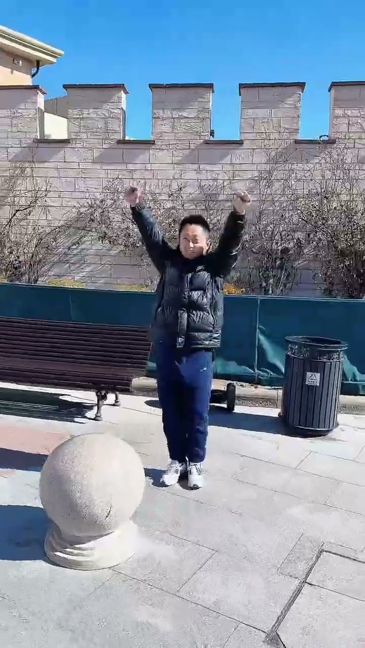 爸爸带出来的娃就是不一样，又到了锻炼儿子的时刻！#Cute baby#Cute#呆萌小米宝#聪明宝宝#萌娃