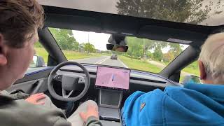 Full Self-Driving (Supervised) can drive your Tesla. In NL, Well done to team TESLA !!!Great Job!!!!