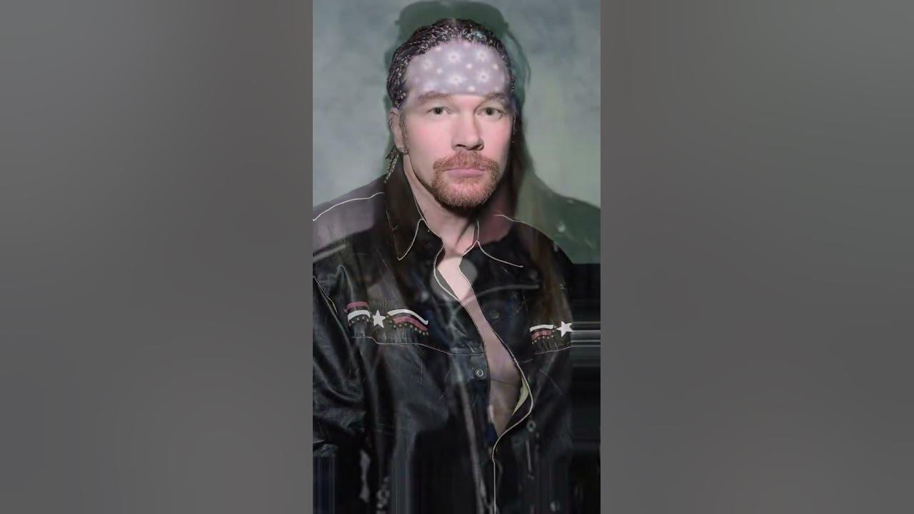 Axel Rose is outstanding Rock N Roll Legend💕💕💕❤️❤️❤️🤍🤍🤍