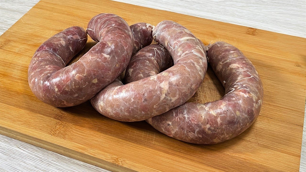 Это самая вкусная домашняя колбаса, которую я когда-либо ела! Просто и вкусно!