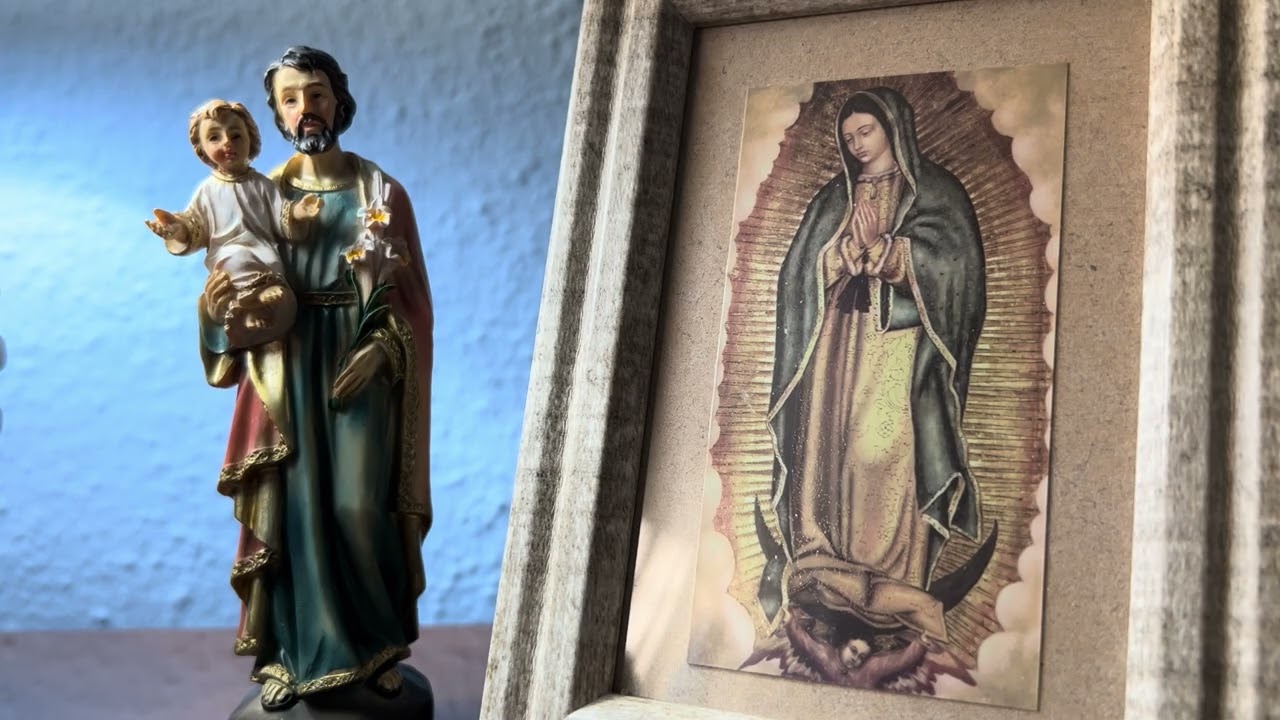 Santo Rosario 25/2/26 Misterios Gloriosos 