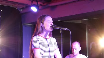 Sigrid - Raw (HD) - HMV, Oxford Street - 10.07.18
