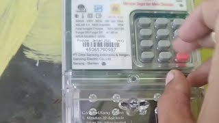 How to check phase current and neutral current on a token meter