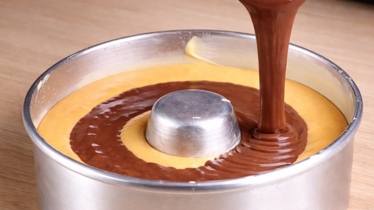 Surpreendente! Bolo de Cenoura com Leite Condensado