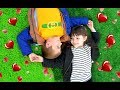 Встреча с тайным другом . С кем ВСТРЕЧАЕТСЯ МАРИЯ ? Kids Diana Maria