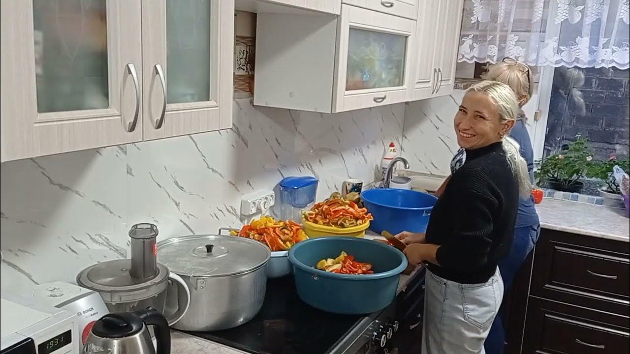 С Дашей на кухне. Кубикорезка отличная вещь 👍 - YouTube