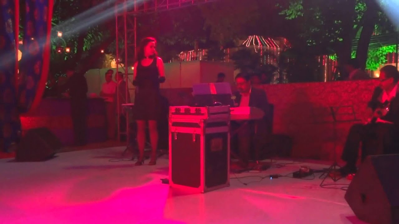 Olga Andreeva ft. Alex Fernandes - Bessame mucho