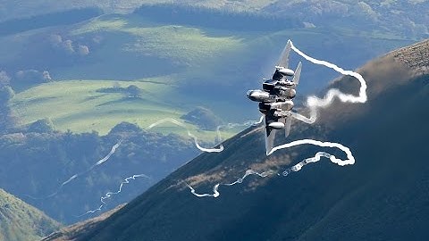 F-15 Strike Eagle Low-Level Mach-Loop