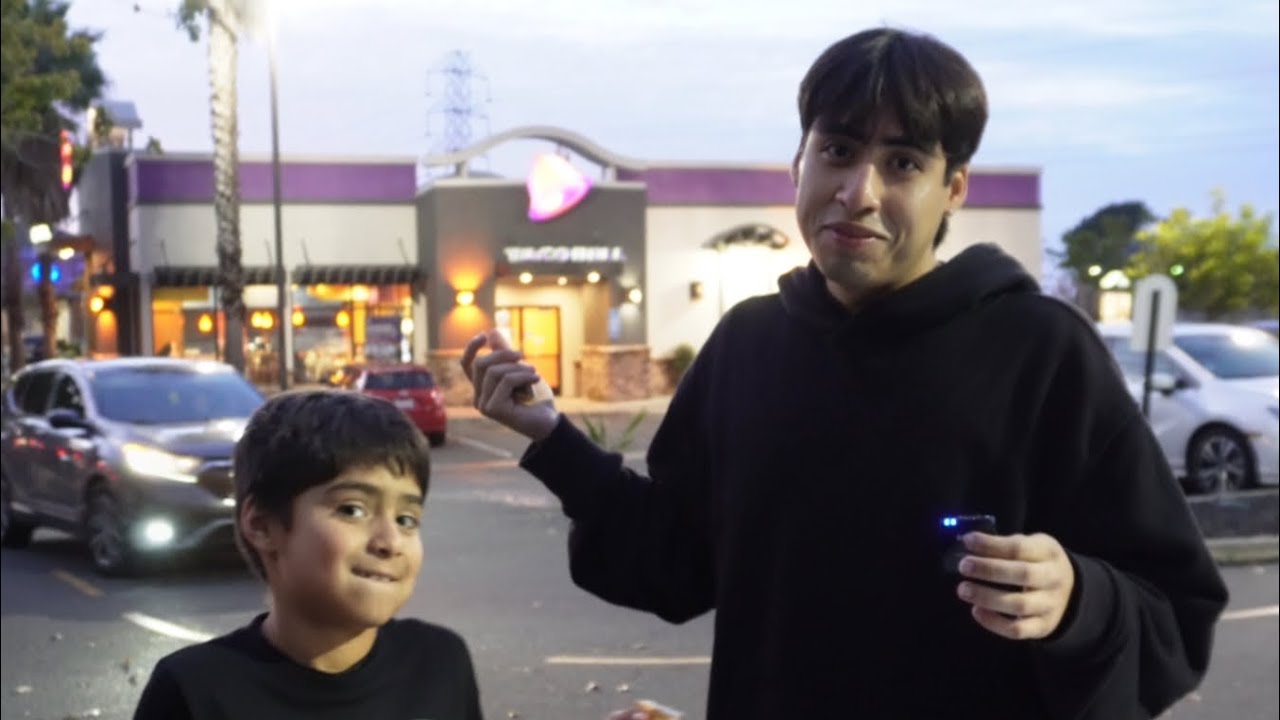 Mexicans try Taco Bell for the FIRST Time - YouTube