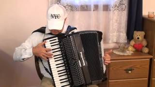 Danube Waves (piano accordion) chords