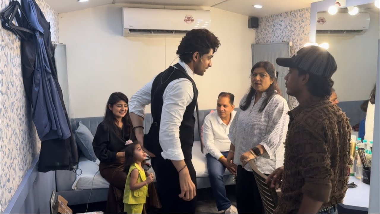 Laughter chefs k Set Pe Aayi Poori Family 😍♥️ || Abhishek Kumar 