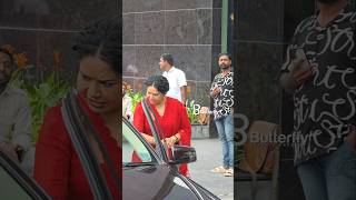 ചുവന്ന ചുരിദാറിൽ കാറിൽ വന്നിറങ്ങിയ ഷീലു | Sheelu Abraham In Amma Election #ammaelection