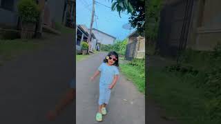 Download Lagu Nona manis Goyang pica pica #viralvideo #funny #dance MP3