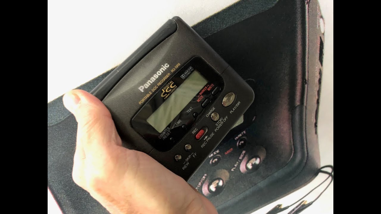 1970's Vintage Panasonic AC/Battery Auto stop Cassette Player RQ-309S AS IS