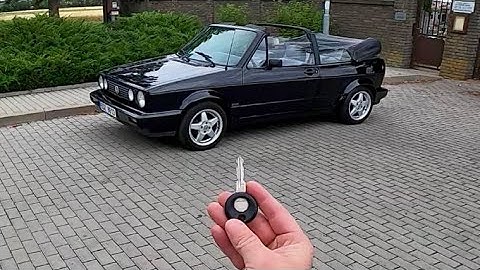 They Don't Make Them Like This Anymore | 1990 VW Golf Cabrio | Silent Walkaround