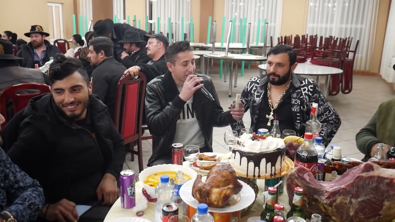 Sandu de la Zalau ❎ In memoria lui Anghelina din Cordau  bunica lui Malinu Live 2