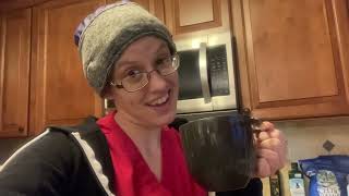 What’s in My Mug?! // Kio estas en mia taso?