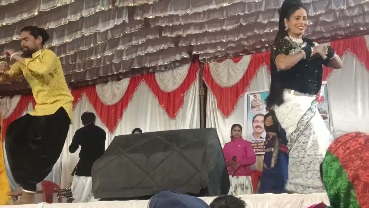 मोर अंगना म गड़े हे जैतखंभ 