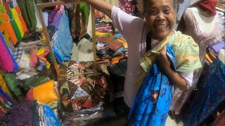 I bought a traditional Batik Sarong from the Kumbasari market in Denpasar screenshot 1