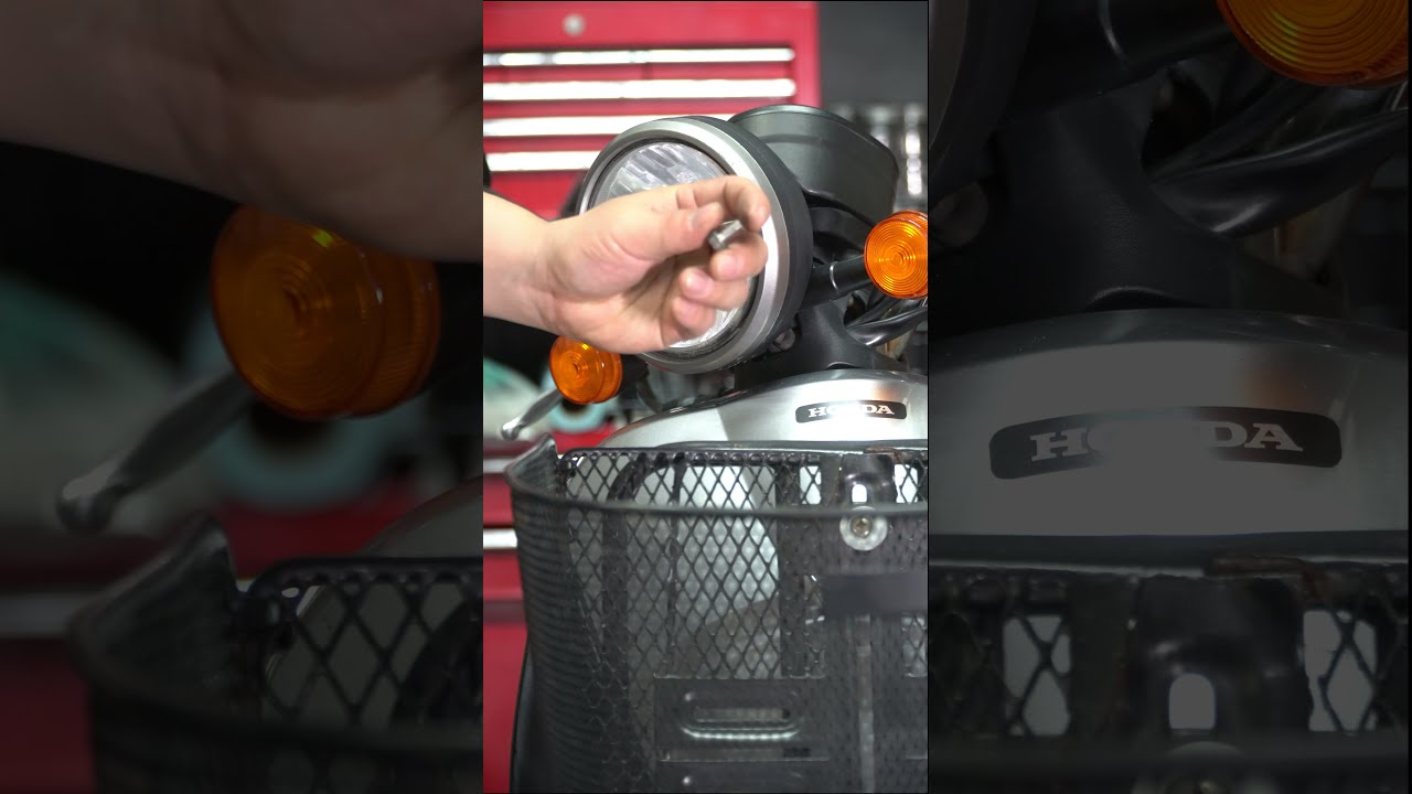 Shorts｜[Today AF67] Headlight bulb replacement method