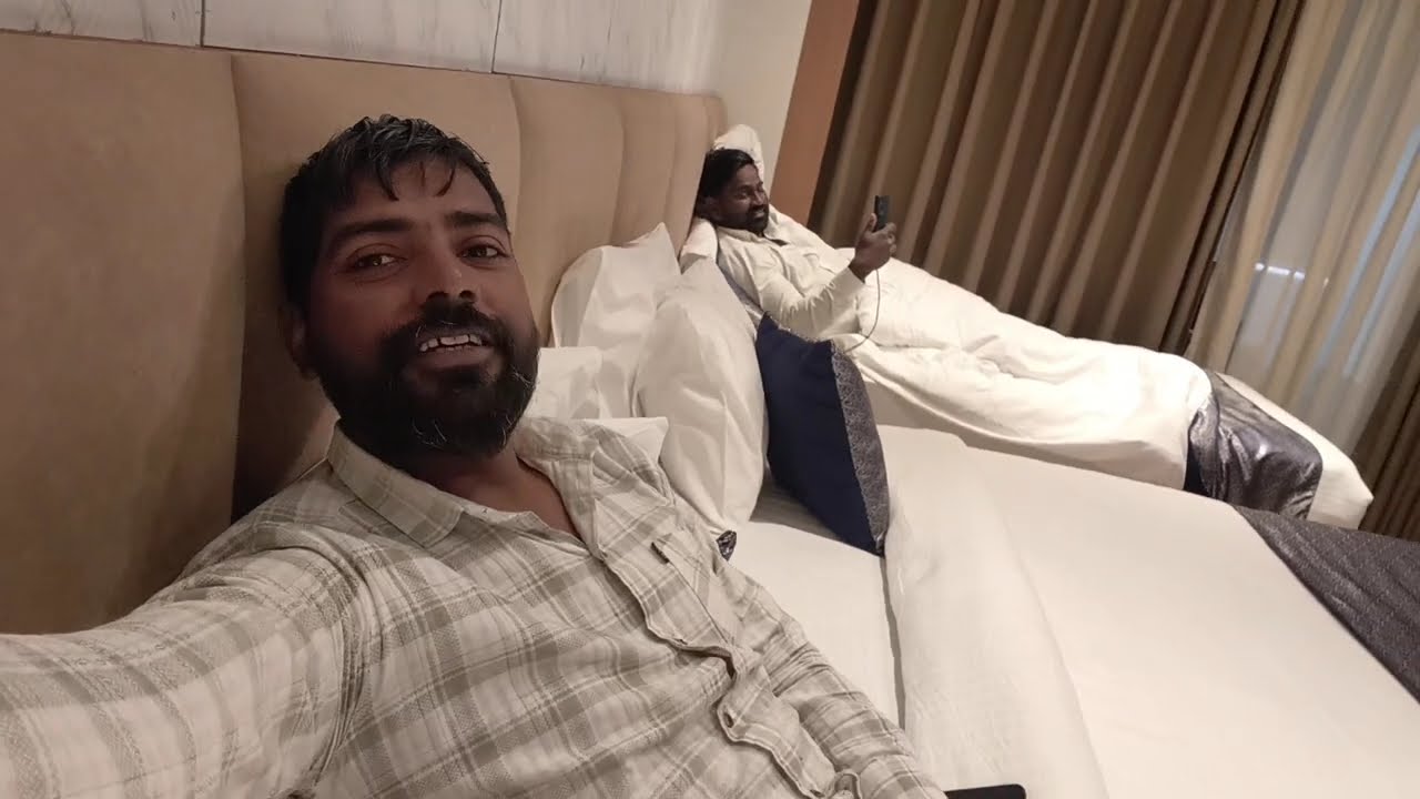 VARANASI SANGEET & ENG SHOOT Vlog  | it's royal studio wedding film