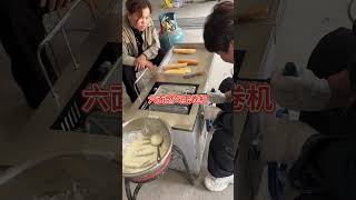 Famous Six-sided gas egg roll machine is a good helper for setting up stalls #smokeless barbecue😆 Profile