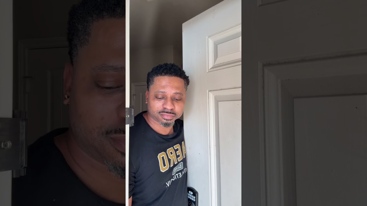 Он, конечно, круто танцует! 😂😂😂