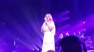 Ellie Goulding - Army (Live, Houston)