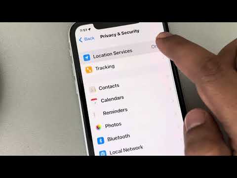 Location arrow on iPhone won't go away - Fix