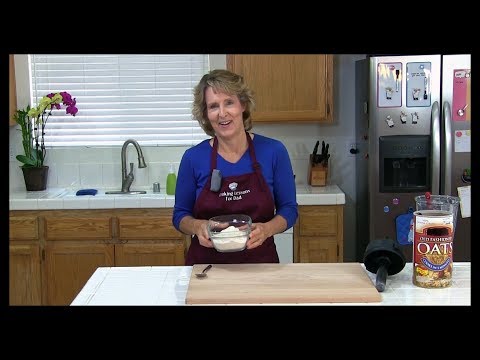 how-to-make-oat-flour-in-a-blender-of-food-processor!-an-easy,-healthy-recipe!