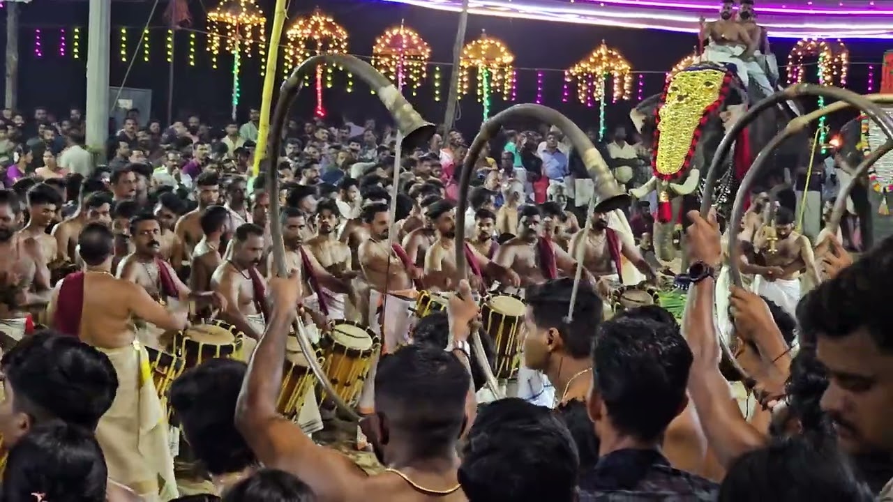 ezhukudikal sree kurumba bhgavathi temple.thalapoli maholsavam.2026