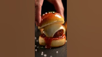 #ItalianSliders #HotSliders #BakedSliders #MiniSandwiches #CheesePull #FoodShorts #KitchenIdeas