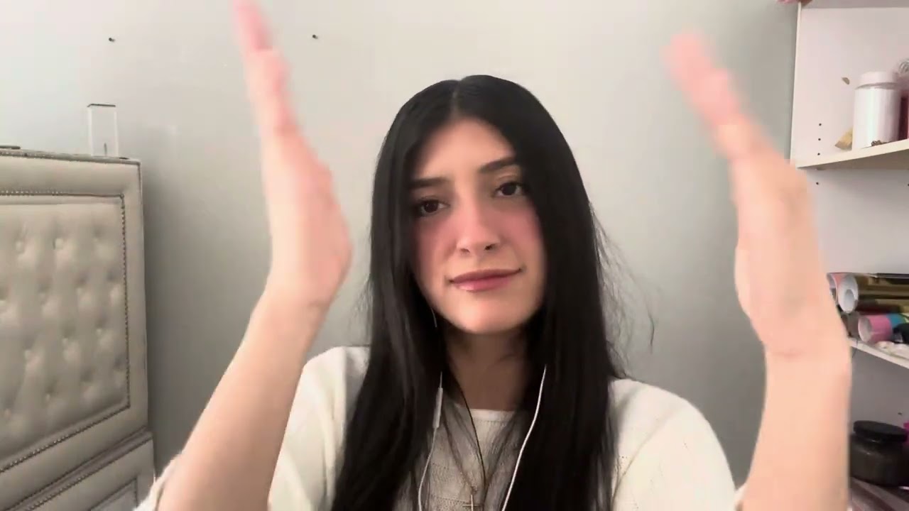 ASMR Hand Movements & Mouth Sounds