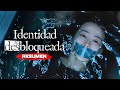 IDENTIDAD DESBLOQUEADA: Chica es espiada por su celular | Resumen en 10 Minutos - Netflix