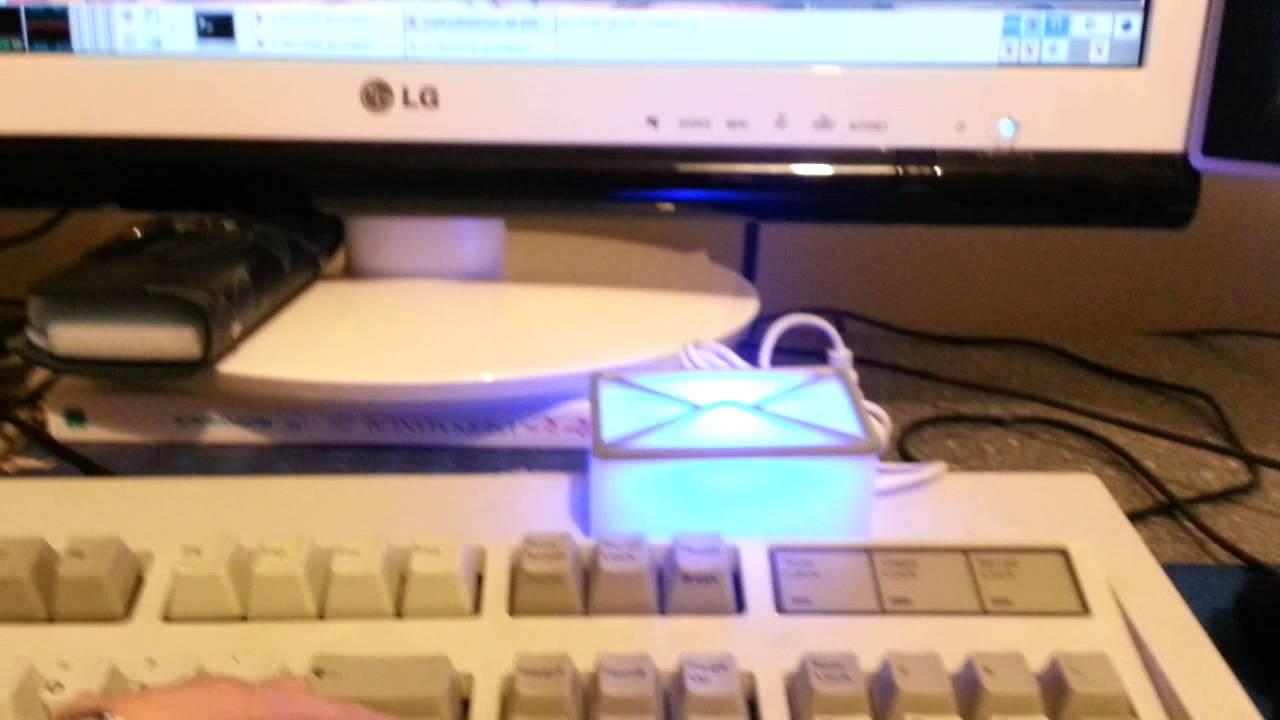 Experimenting with Qt, libusb & DealExtreme USB Notification light ...