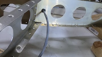 Step 10 Vertical Stabilizer Sling TSI