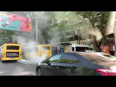 ავტობუსი მგზავრებისგან დაცალეს-დაკვამლიანება თბილისის ერთ-ერთ ავტობუსში