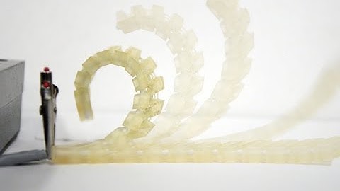 Coded Skeleton: Programmable Deformation Behaviour for Shape Changing Interfaces