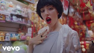 Video thumbnail of "Chairlift - Romeo (Video)"
