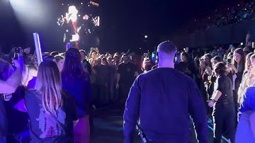 The script met you won’t feel a thing in ziggo dome op 7-12-2024