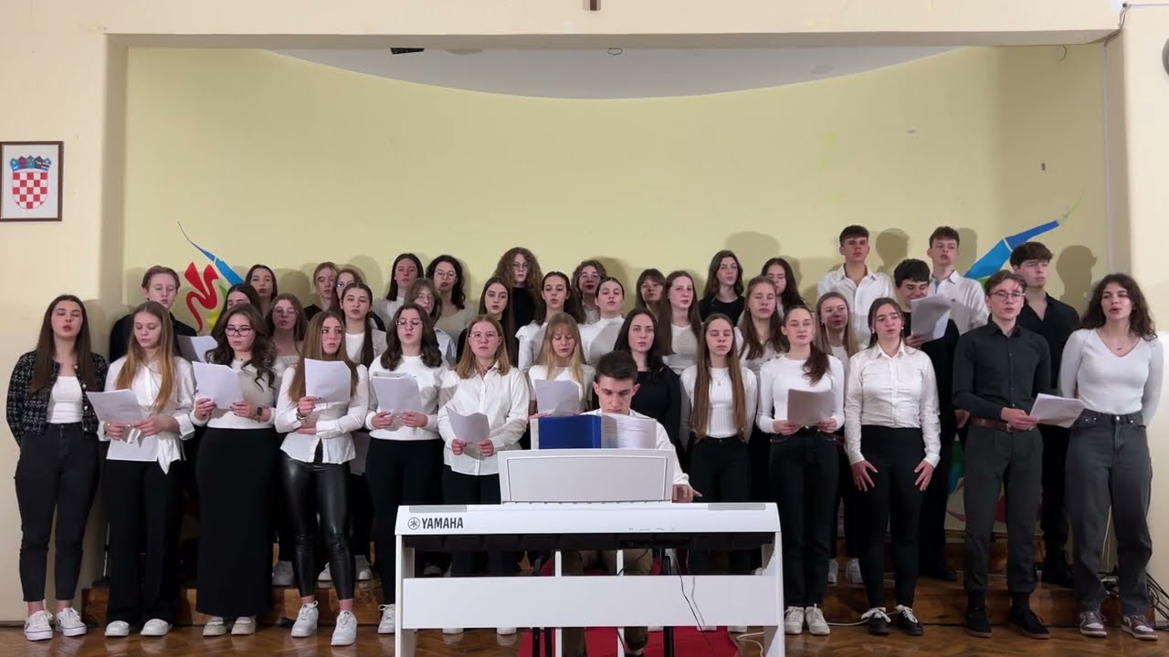 Divan si - Vokalne skupine Pazinskog kolegija i GSŠJD