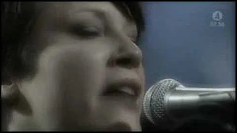 Sara Berg - Crawl Back From Under (Live!)