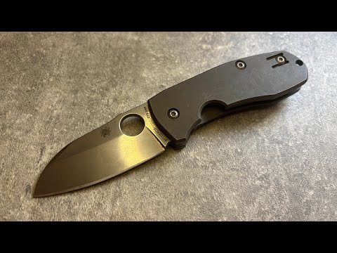 Spyderco Techno 2 Review - Chunky, well-made, but behind the curve