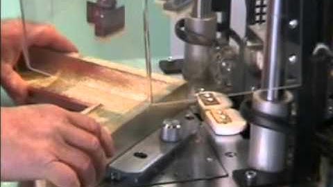 Brevetti sigma2112 Miter Assembly Machine