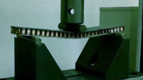 ASTM C393 - Bend Testing Sandwich Composites