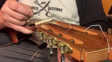 Changing/Stretching your Nylon strings on Flamenco/Classical guitar