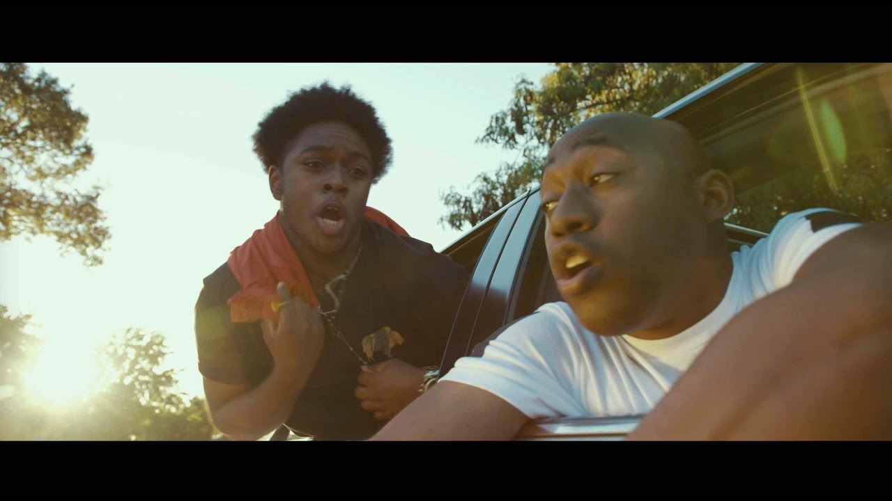 Stik Figa - Cold (prod. L'Orange) | Official Video auf YouTube ansehen Stik Figa - Cold (prod. L'Orange) | Official Video auf YouTube ansehen