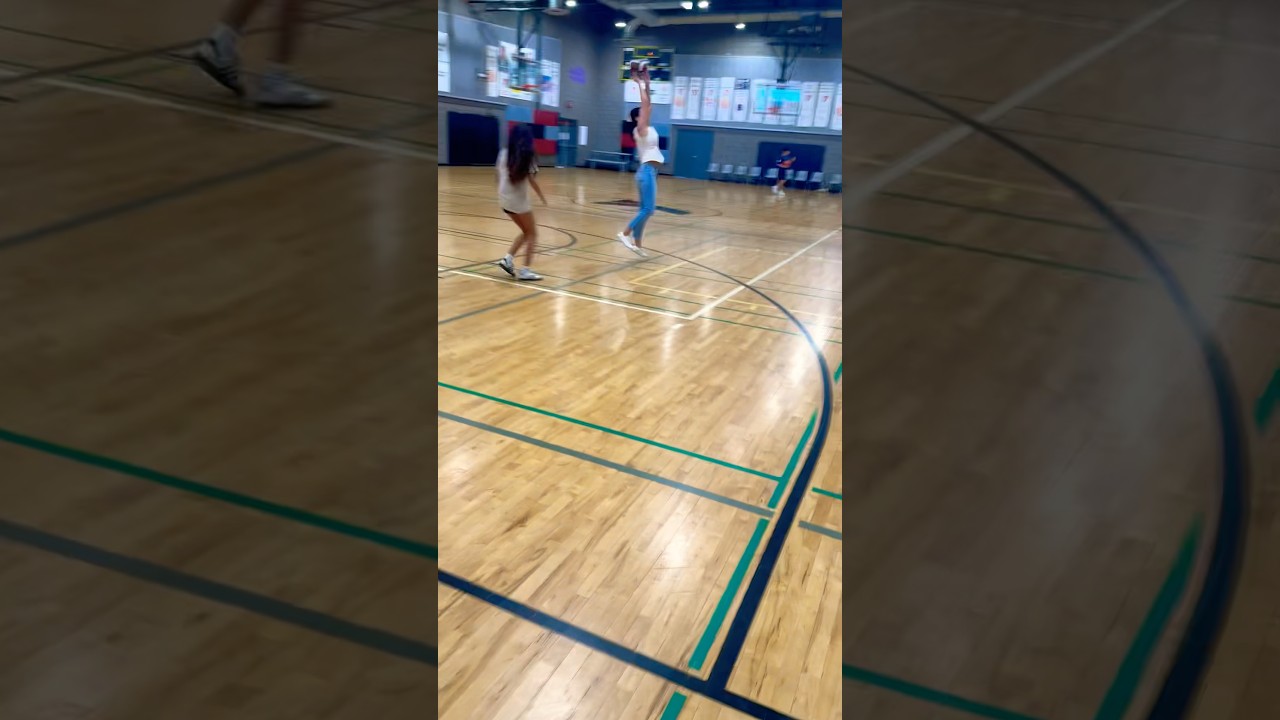 Did she catch that Game Day Flag Football 🏈 Practive 